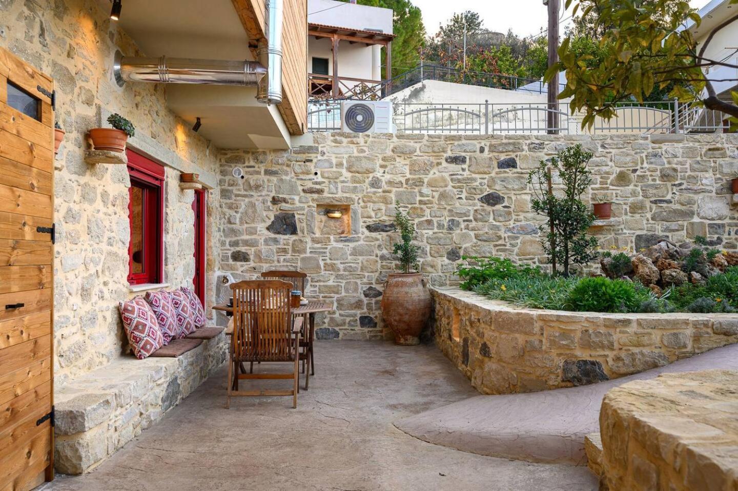 Physis Country House Near Matala Beach & Faistos Kouses Экстерьер фото